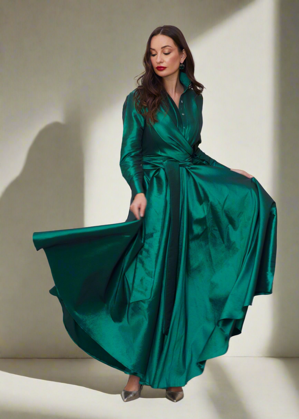 THE TAFFETA LADY DRESS