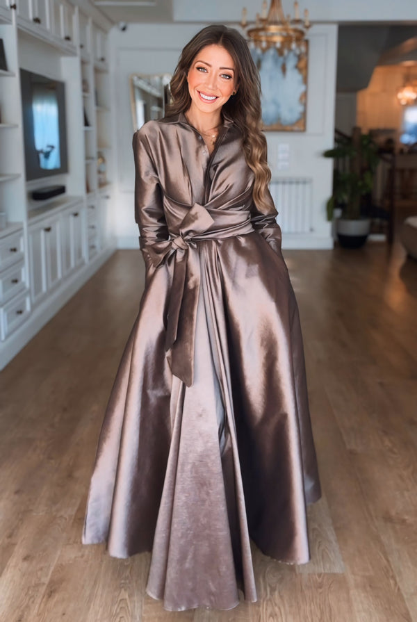 THE TAFFETA LADY DRESS