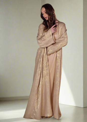 Minimal Metallic Abaya