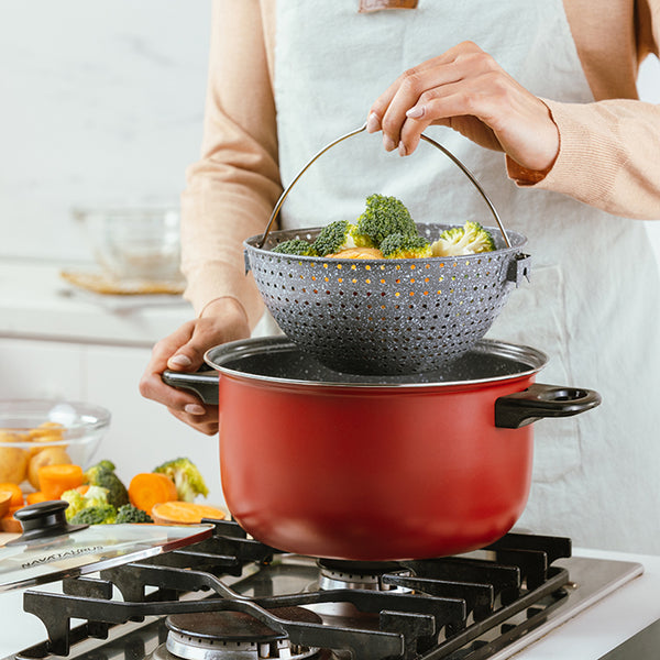 Casserole With Steamer Insert "Taurus" With Nonstick Stone Coating 22cm