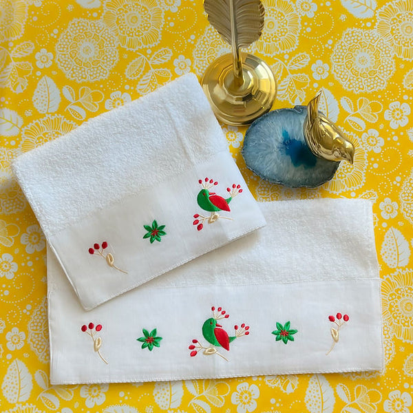 MANOKA Red x Green Guest Towel