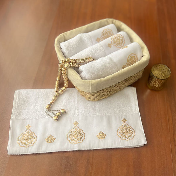 YAQEEN Gold x Silver Guest Towel