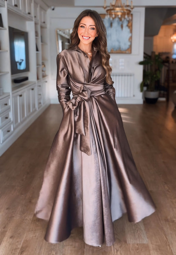 THE TAFFETA LADY DRESS