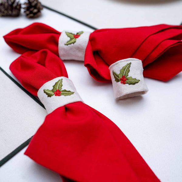 Winterberry Napkin Holder Ring Set