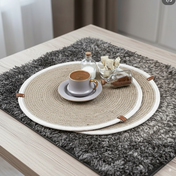 1 Piece Of Woven Jute Placemat