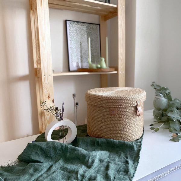 Jute Basket with Lid, Beige
