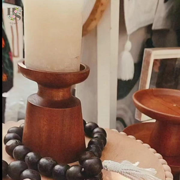 Solo candle holder