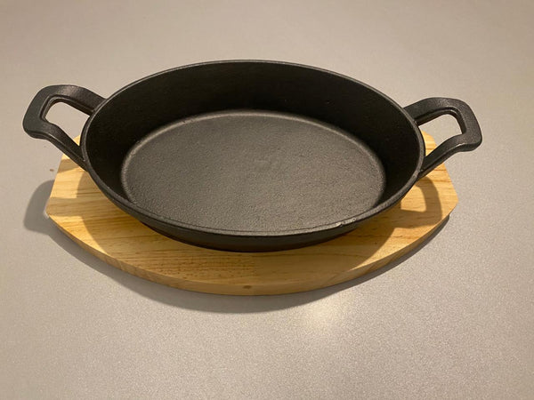 Cast Iron Pan With Wooden Base 25cm