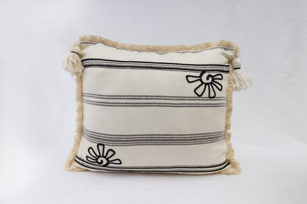 Flora 100% handwoven cushion cover