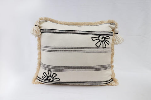 Flora 100% handwoven cushion cover