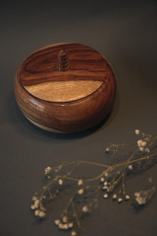 Wooden Scented Candle With Lid