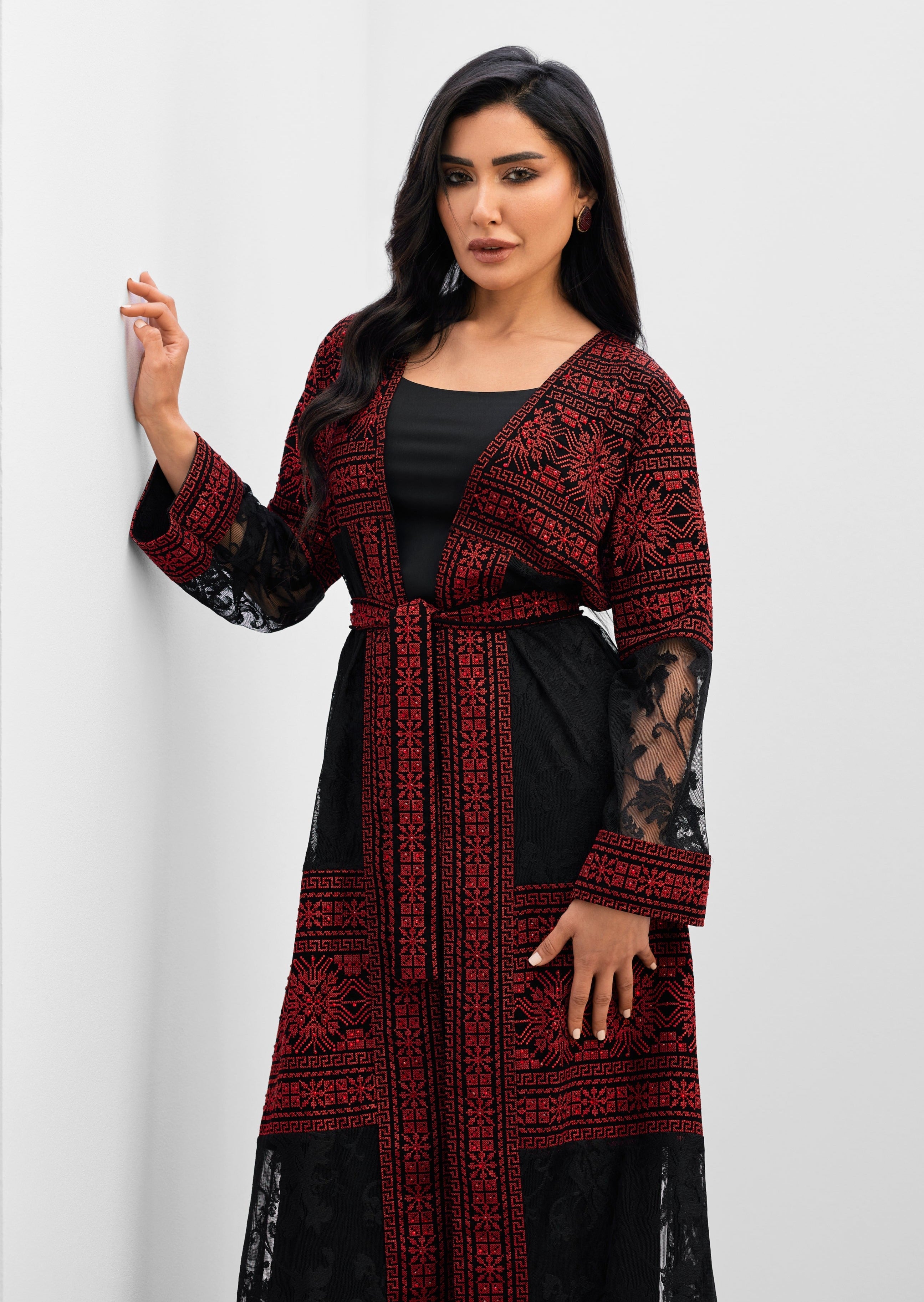 Palestinian Robe PALESTINIAN LACE & TATREEZ ROBE – myMayz